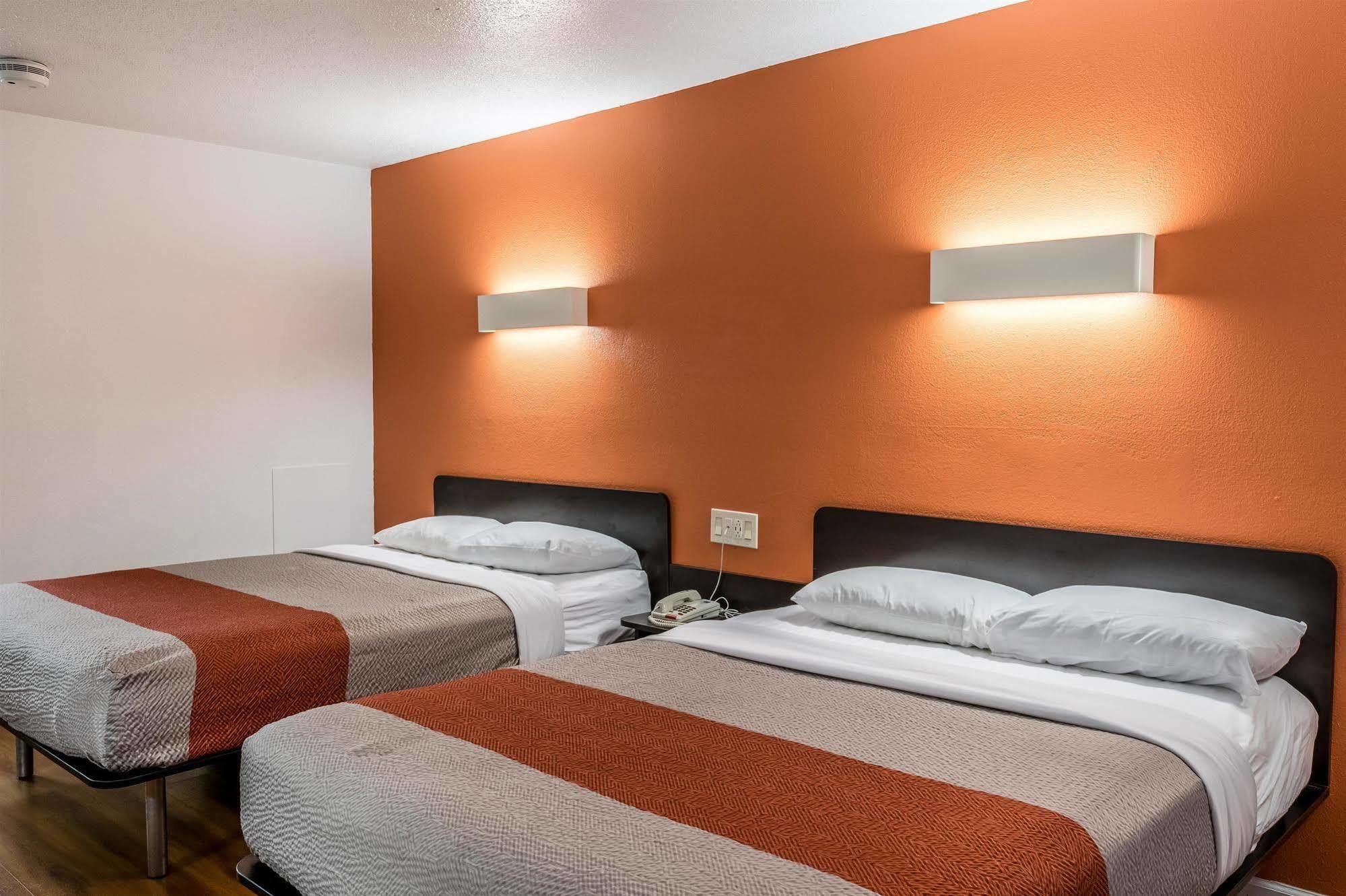Motel 6 Florence, Ky - Cincinnati Airport Eksteriør bilde